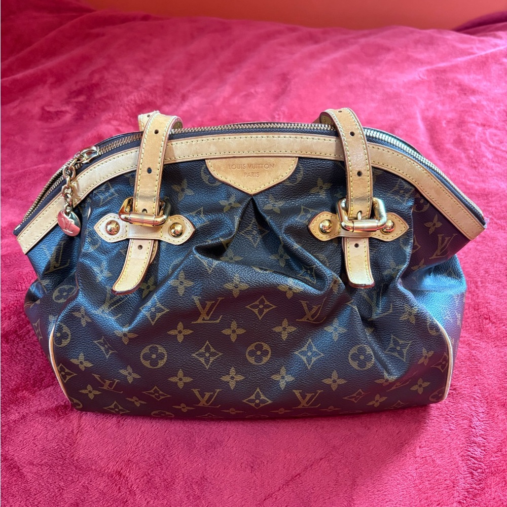 Louis Vuitton Monogram Canvas Brown & Natural Leather Shoulder Bag